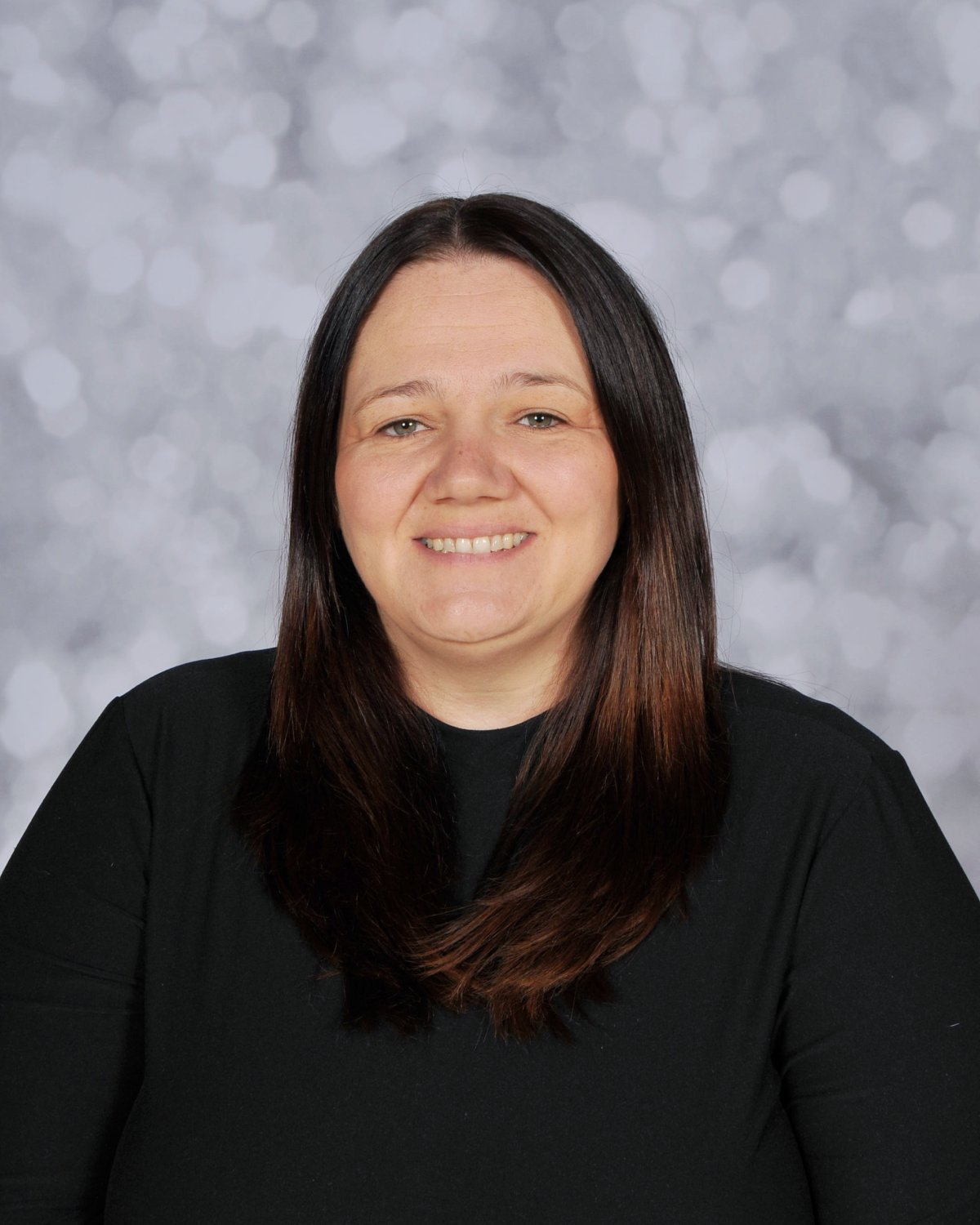 Photo of Mrs L. Daniels  